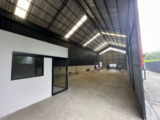 For rent warehouse in Lat Phrao, Bangkok