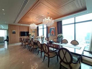 Condo en alquiler de 3 habitaciones en Pathum Wan, Bangkok