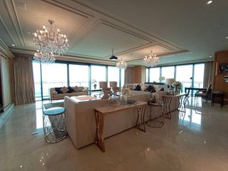 Condo en alquiler de 3 habitaciones en Pathum Wan, Bangkok