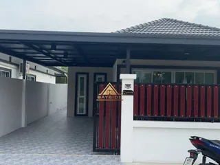 For sale 2 bed townhouse in East Pattaya, Pattaya