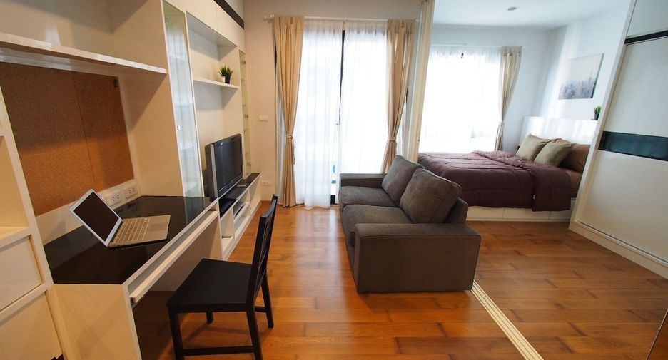 For sale studio condo in Phaya Thai, Bangkok
