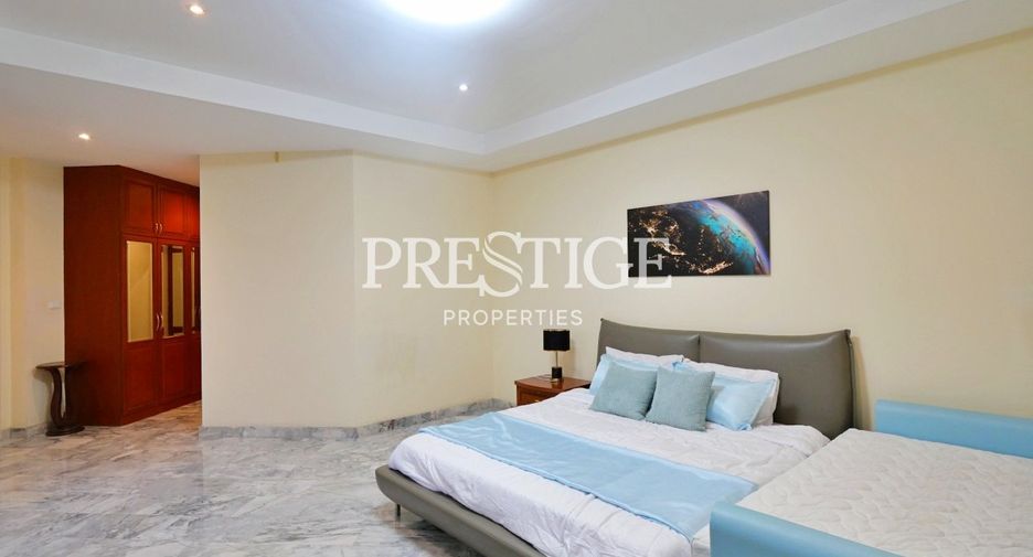 For sale 4 bedrooms house in Bang Lamung, Chonburi