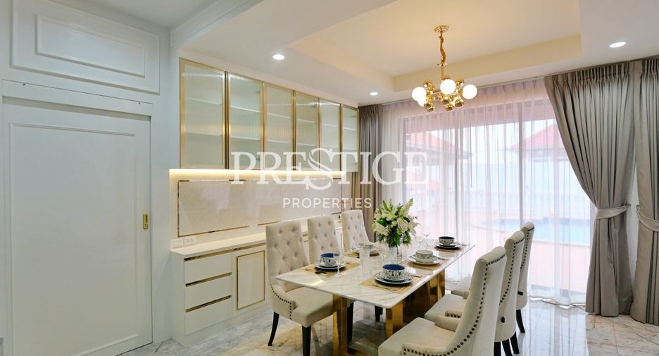 For sale 4 bedrooms house in Bang Lamung, Chonburi