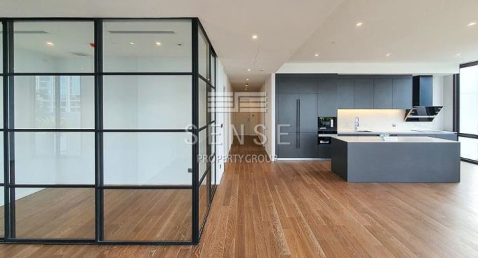 For sale 3 bedrooms condo in Pathum Wan, Bangkok