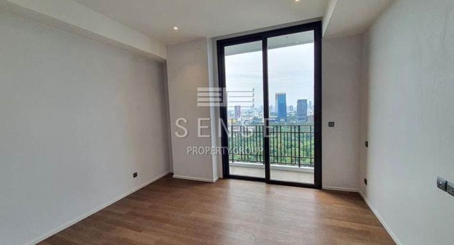 For sale 3 bedrooms condo in Pathum Wan, Bangkok