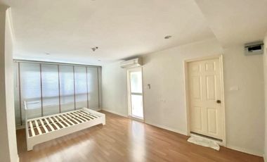 For sale 1 bed condo in Phaya Thai, Bangkok