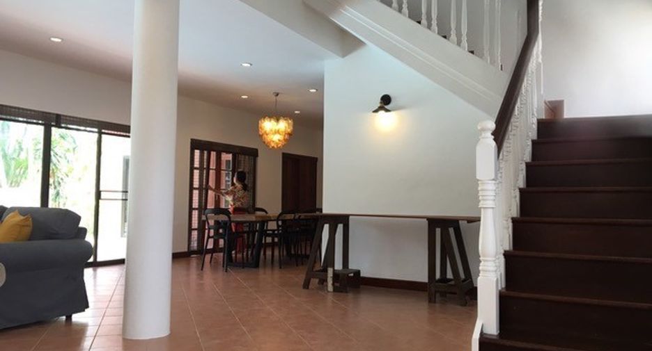 For rent そして for sale 4 Beds house in South Pattaya, Pattaya