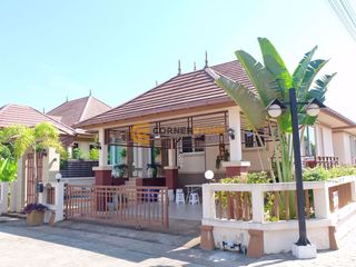 ให้เช่า และ ขาย 3 ห้องนอน บ้านเดี่ยว ใน บางเสร่, พัทยา