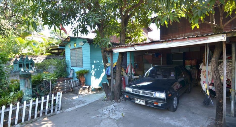 For sale land in Phaya Thai, Bangkok