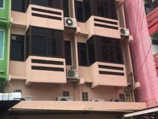 For sale 4 bedrooms retail Space in Suan Luang, Bangkok