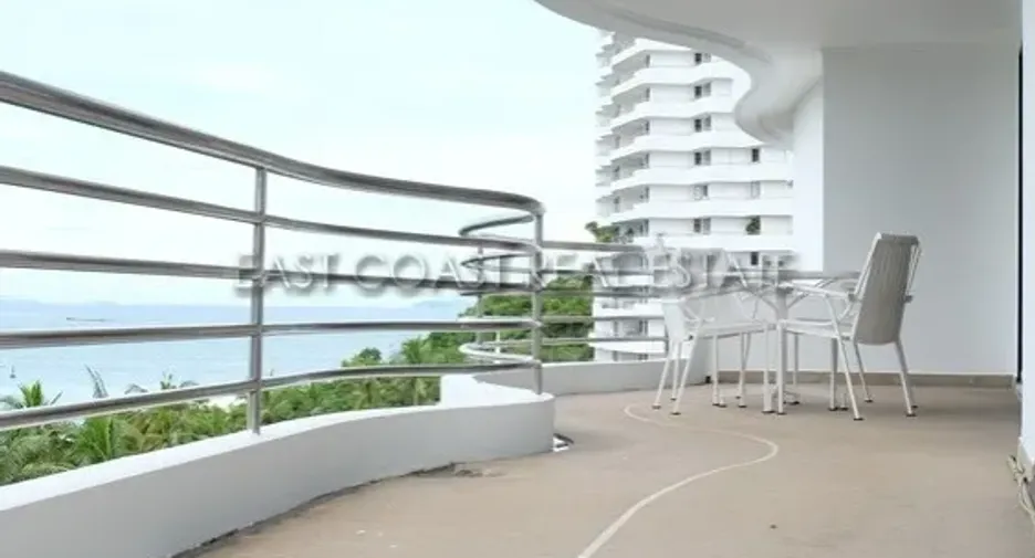 For rent and for sale 3 bedrooms condo in Bang Lamung, Chonburi