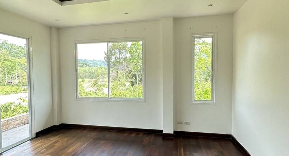 For sale 3 Beds house in Thalang, Phuket