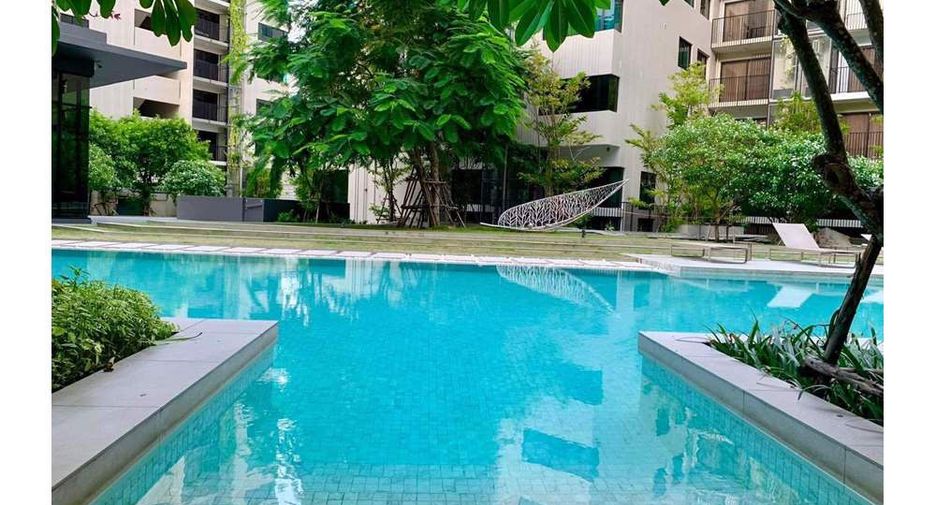 For sale 1 Beds house in Sathon, Bangkok