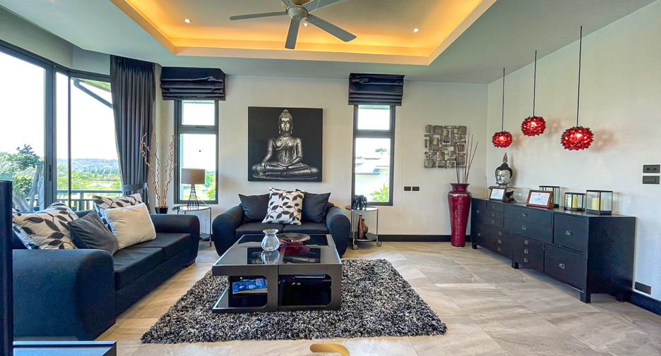 For sale 4 bedrooms villa in Hua Hin, Prachuap Khiri Khan