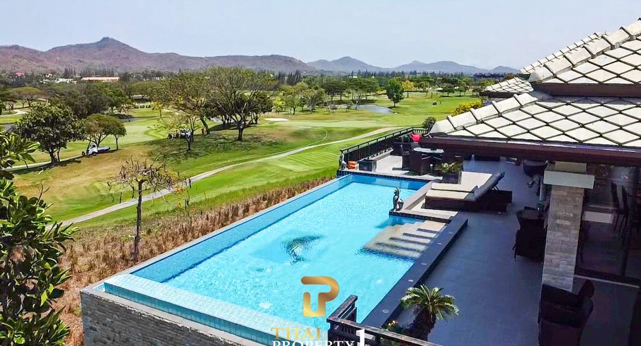 For sale 4 bedrooms villa in Hua Hin, Prachuap Khiri Khan