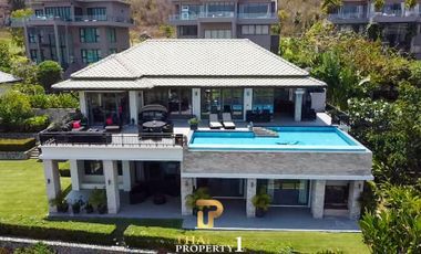 For sale 4 ベッドルーム villa in Hua Hin, Prachuap Khiri Khan