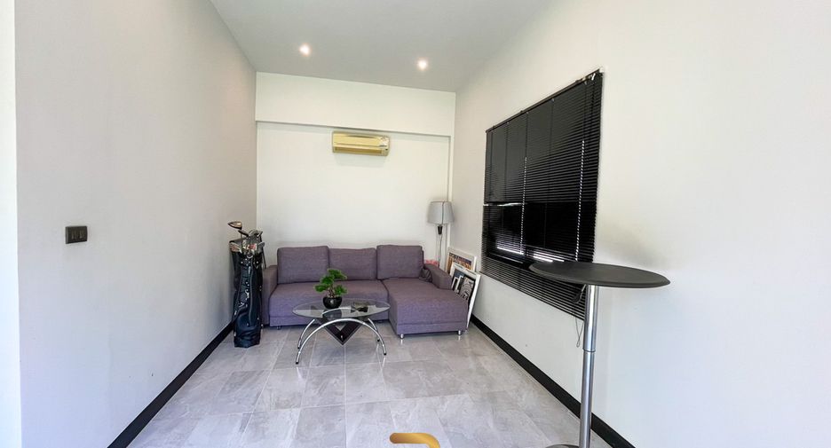 For sale 4 bedrooms villa in Hua Hin, Prachuap Khiri Khan