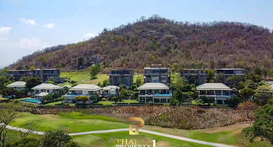 For sale 4 bedrooms villa in Hua Hin, Prachuap Khiri Khan