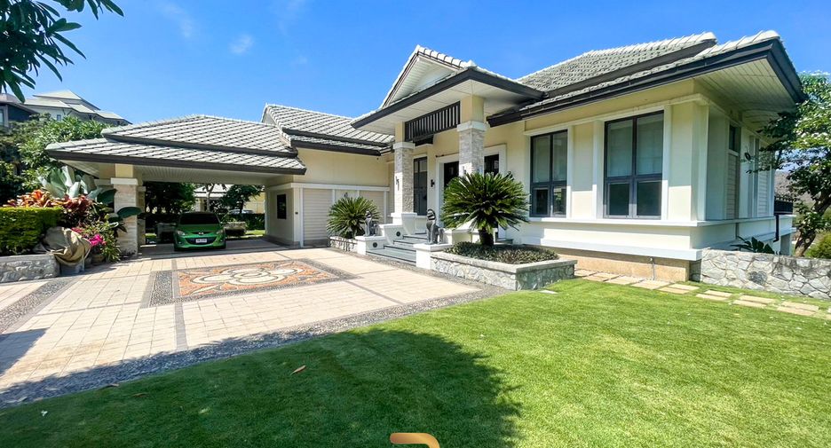 For sale 4 bedrooms villa in Hua Hin, Prachuap Khiri Khan