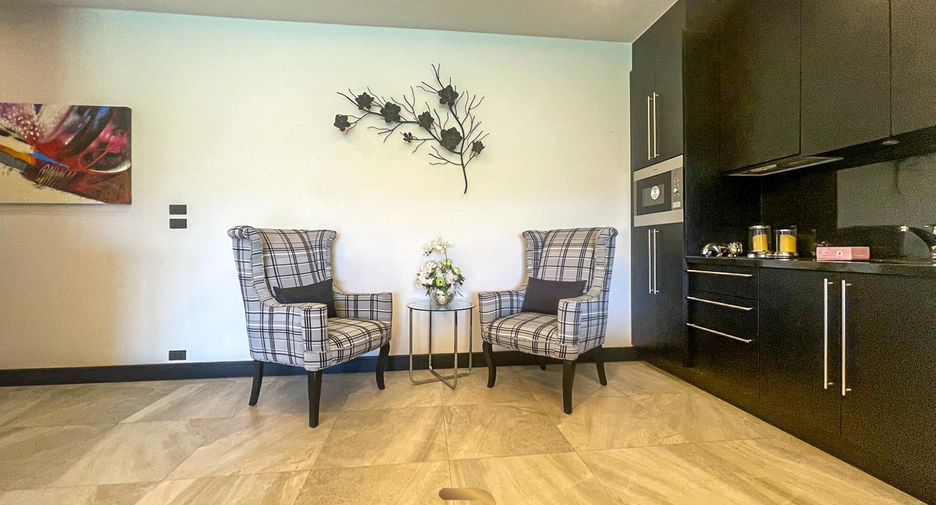 For sale 4 bedrooms villa in Hua Hin, Prachuap Khiri Khan