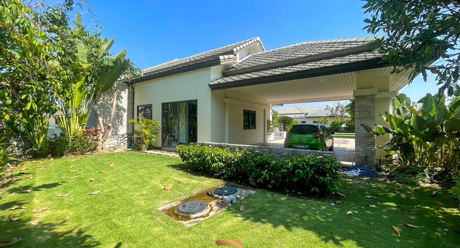 For sale 4 bedrooms villa in Hua Hin, Prachuap Khiri Khan