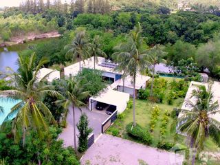 For sale 5 bed villa in Cha Am, Phetchaburi