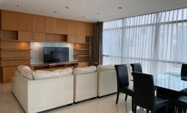 For rent 4 bedrooms condo in Pathum Wan, Bangkok