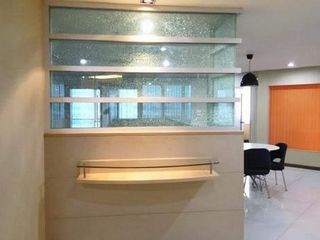 For rent 1 bed office in Khlong Toei, Bangkok