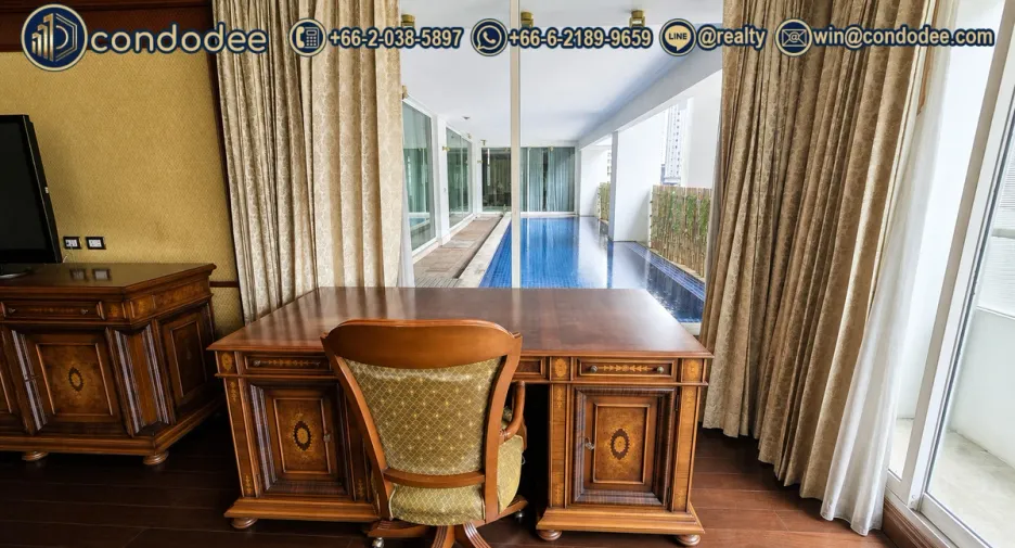Wohnung zum Kauf mit 3 Zimmer in Khlong Toei, Bangkok