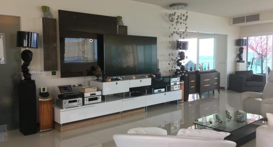 For rent そして for sale 4 Beds condo in Jomtien, Pattaya