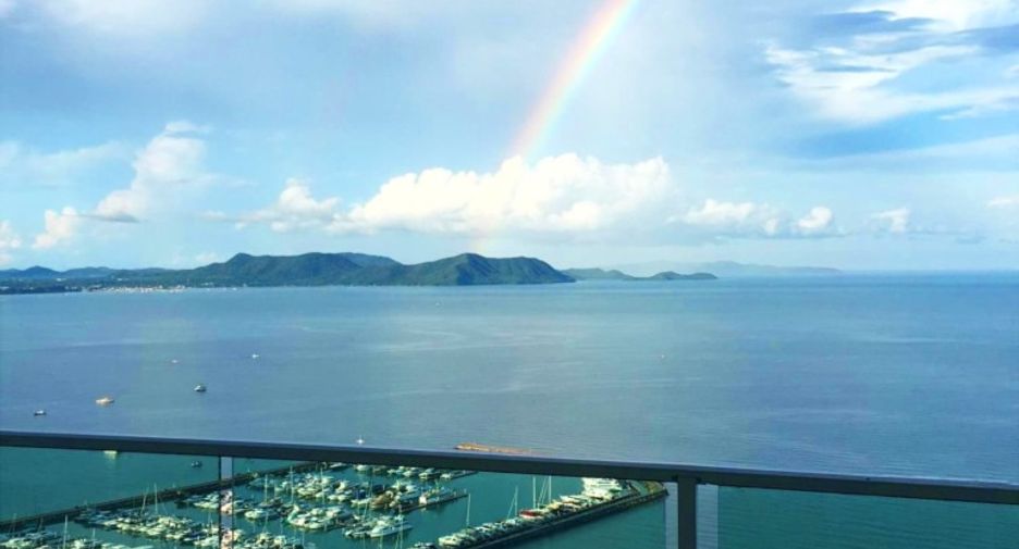 For sale 4 bedrooms condo in Sattahip, Chonburi