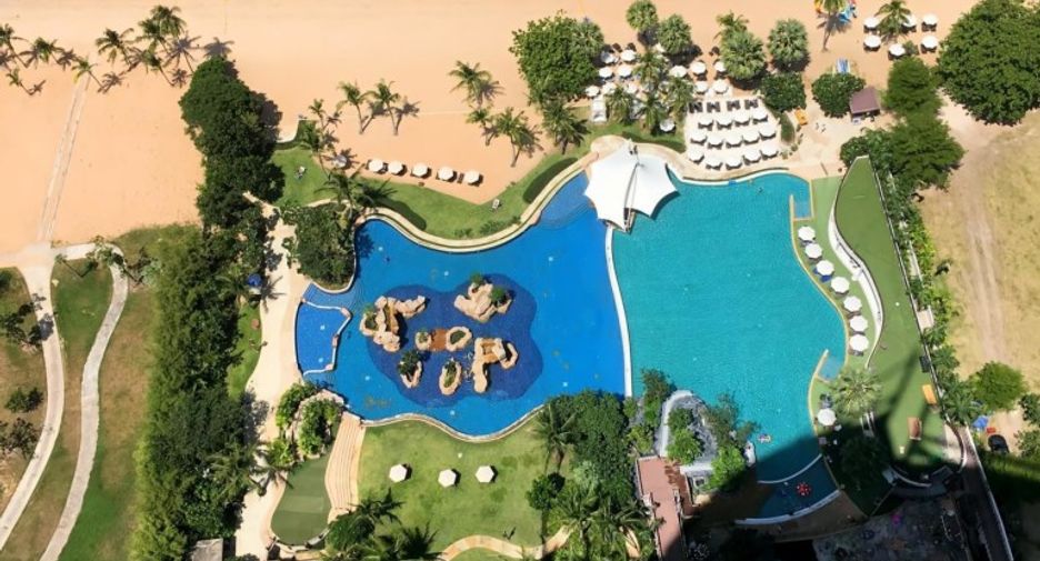 For sale 4 bedrooms condo in Sattahip, Chonburi