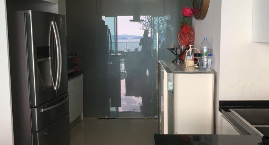 For sale 4 bedrooms condo in Sattahip, Chonburi