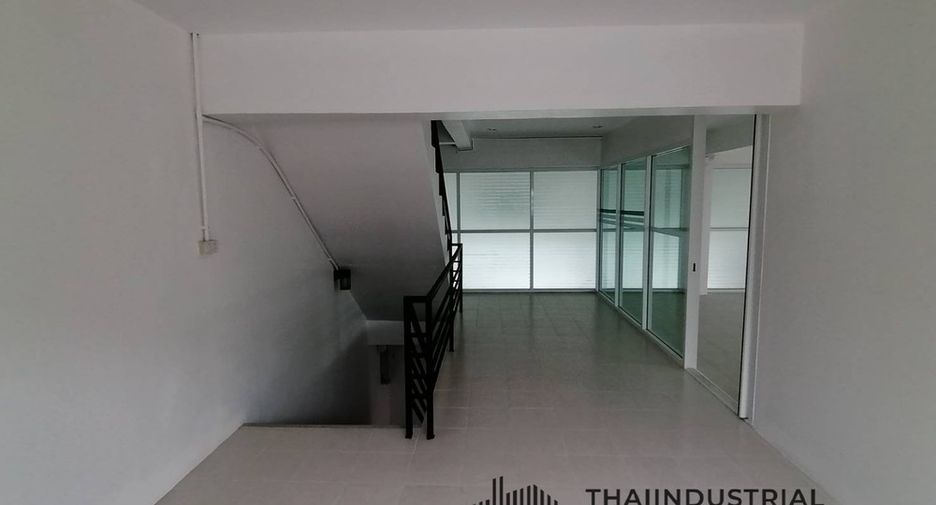 For rent warehouse in Prawet, Bangkok