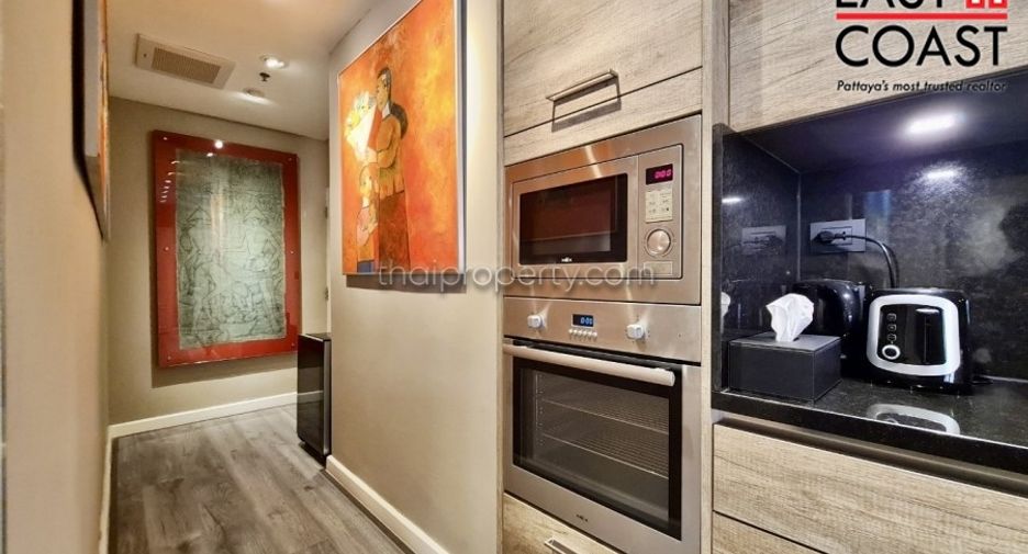 For sale studio condo in Pratumnak, Pattaya
