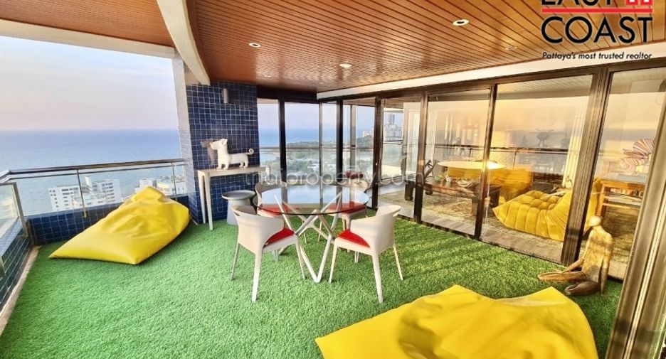 For sale studio condo in Pratumnak, Pattaya