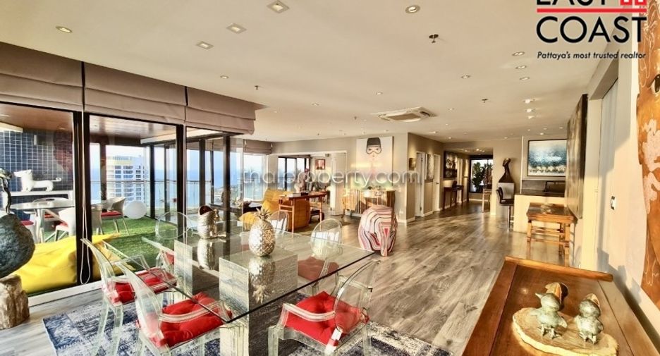 For sale studio condo in Pratumnak, Pattaya
