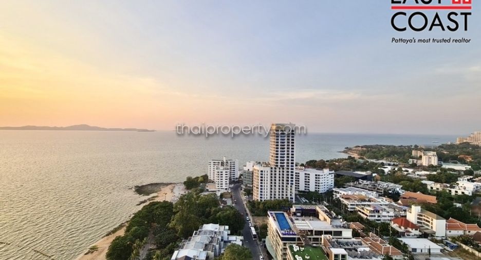 For sale studio condo in Pratumnak, Pattaya