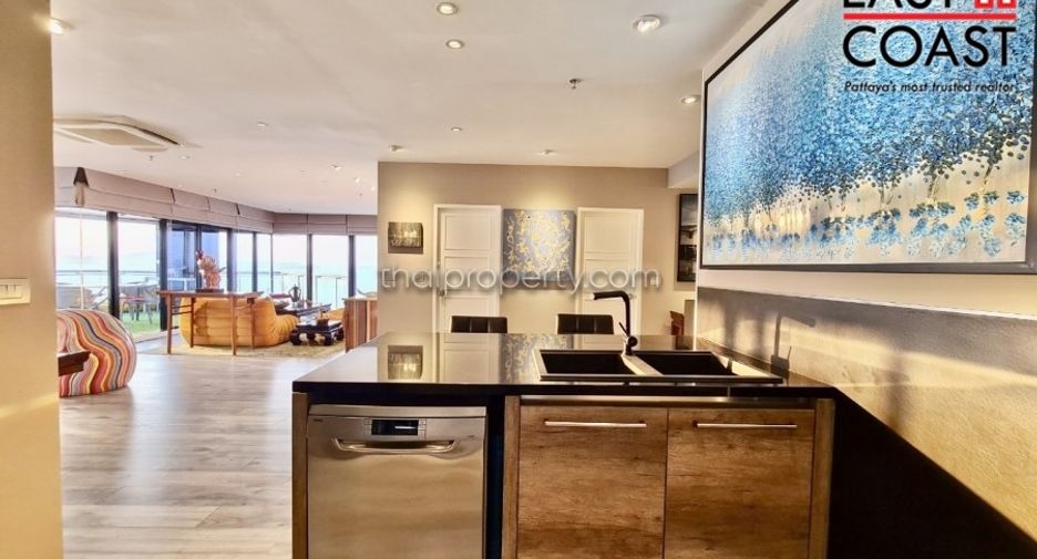 For sale studio condo in Pratumnak, Pattaya