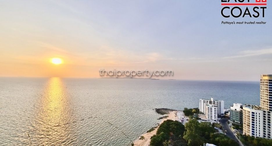 For sale studio condo in Pratumnak, Pattaya