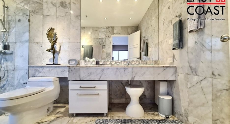 For sale studio condo in Pratumnak, Pattaya