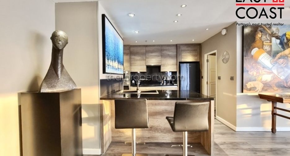 For sale studio condo in Pratumnak, Pattaya