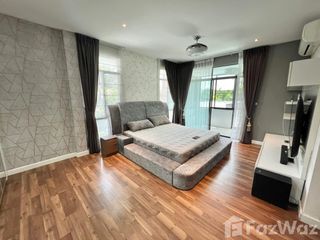 For rent 4 bed house in Bang Kapi, Bangkok
