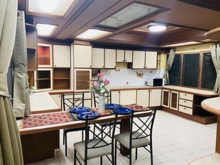 For rent 4 ベッドルーム house in Phra Nakhon, Bangkok