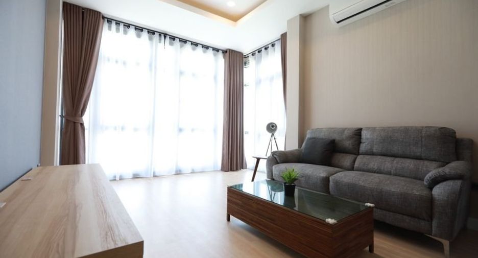 For rent 3 bedrooms house in Bang Lamung, Chonburi