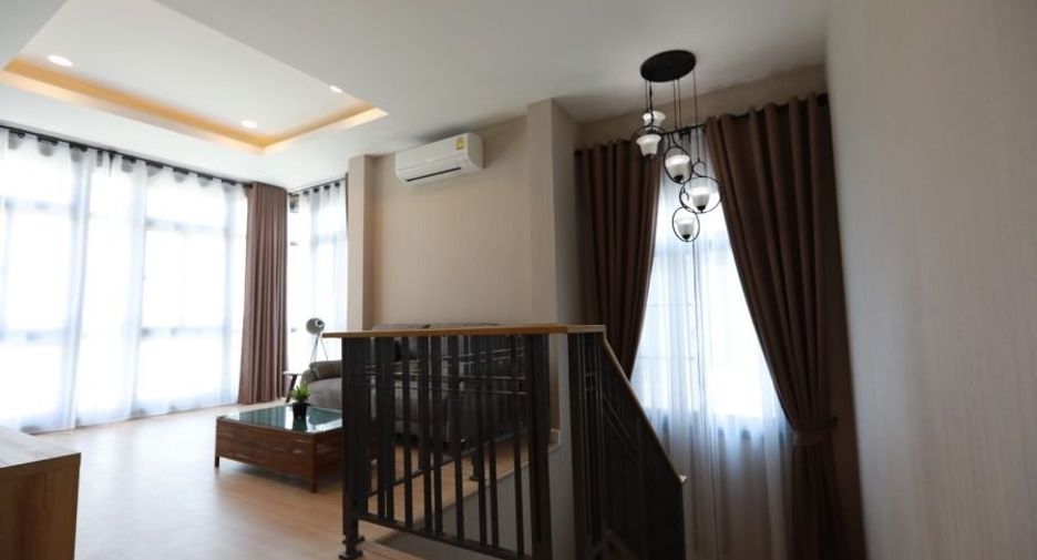 For rent 3 bedrooms house in Bang Lamung, Chonburi