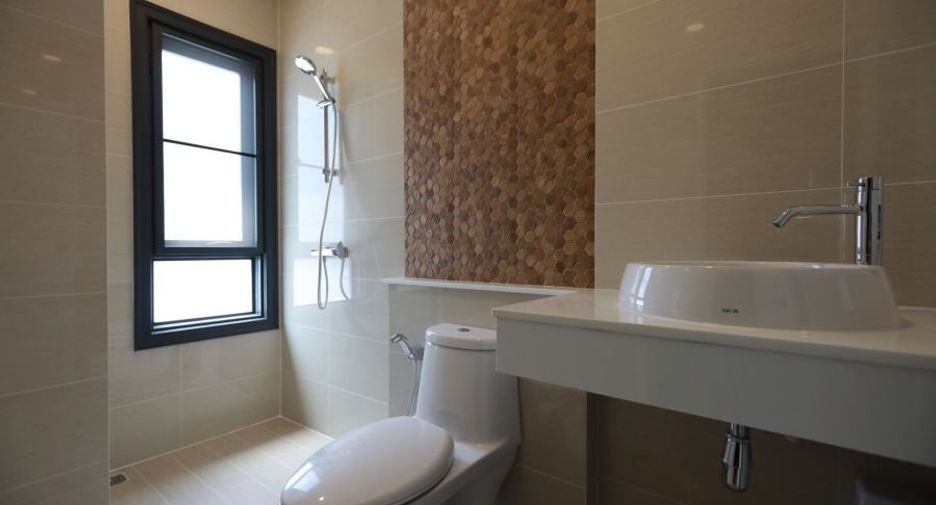 For rent 3 bedrooms house in Bang Lamung, Chonburi