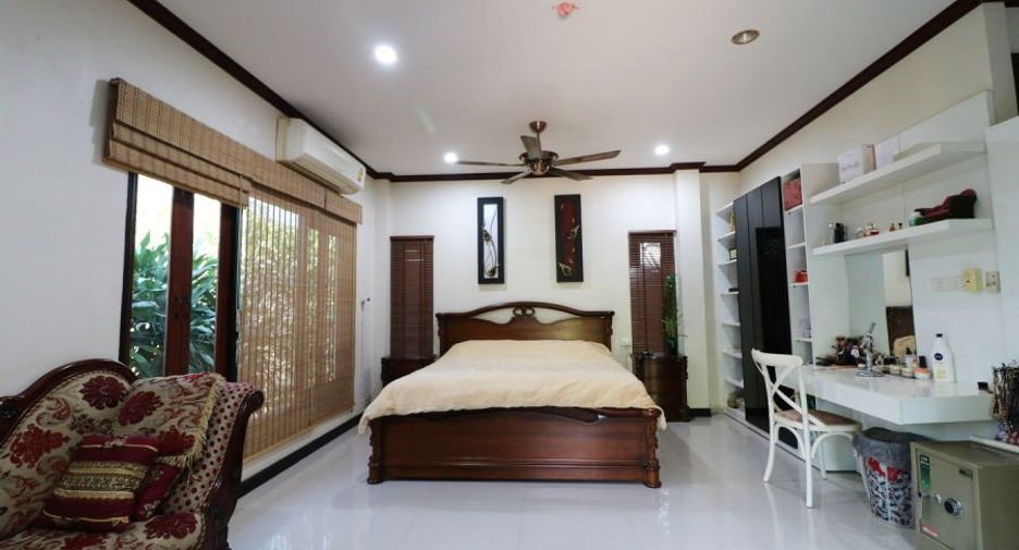 For sale 4 Beds house in Mueang Nong Khai, Nong Khai