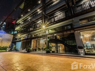For sale 64 bed apartment in Huai Khwang, Bangkok