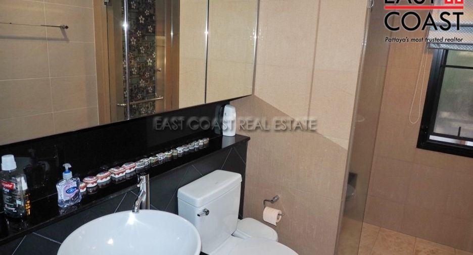 For sale 4 bedrooms house in Bang Lamung, Chonburi